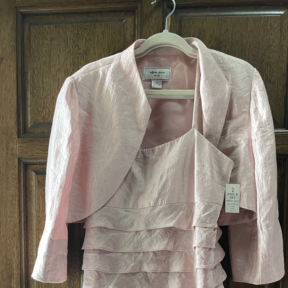 Light pink strap dress 2 piece